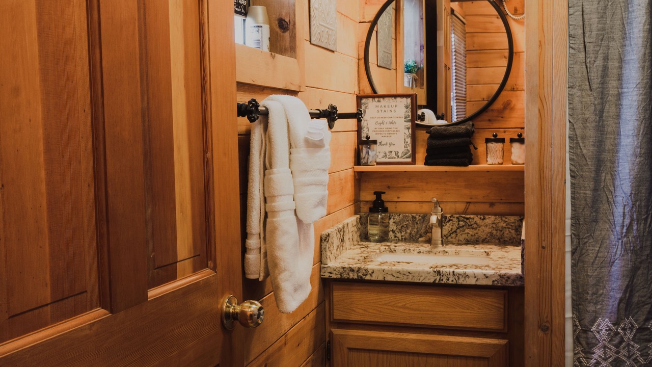 Photo of Bathroom in Ponderosa Park