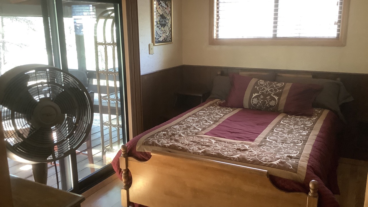 Photo of Bedroom in Munds Park