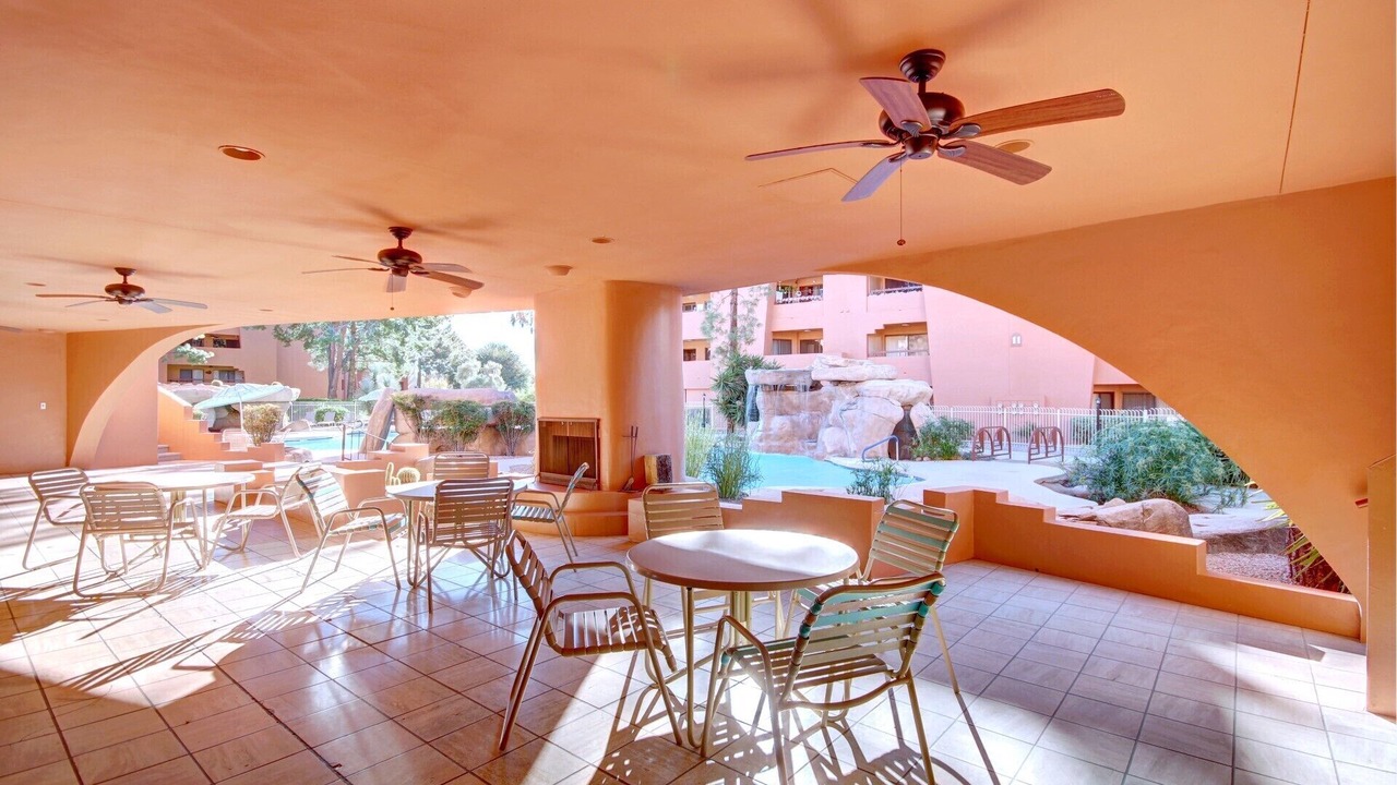 Photo of Outdoor in Paradise Valley Village