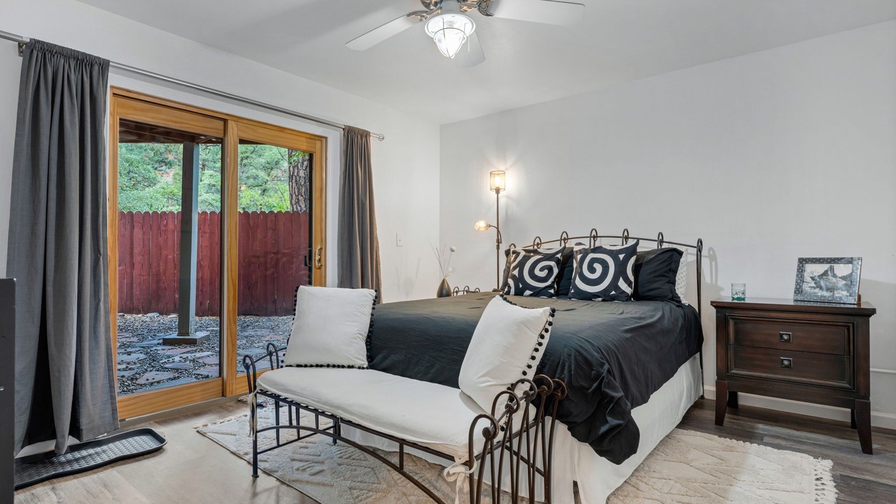 Photo of Bedroom in Sedona Shadows