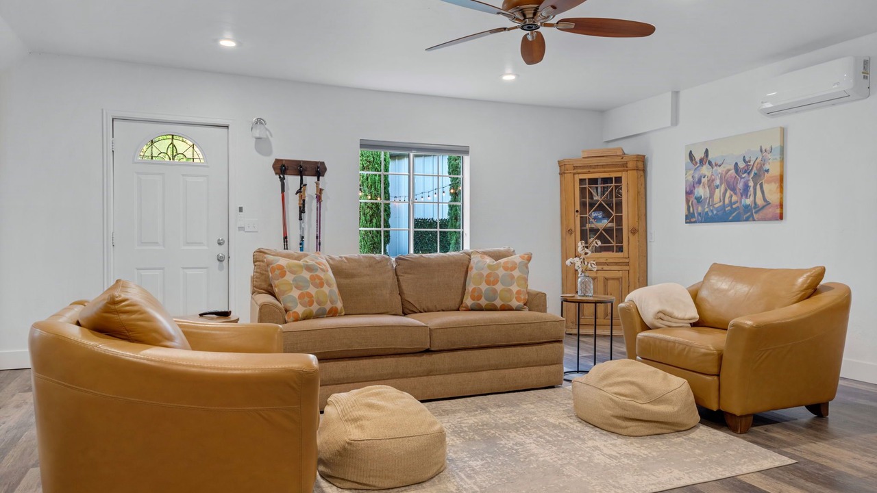 Photo of Livingroom in Sedona Shadows