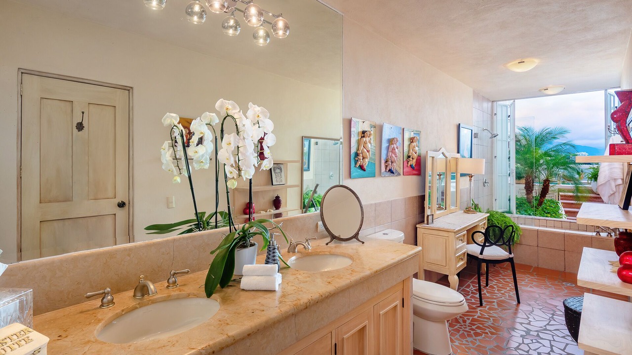 Photo of Bathroom in Cerro