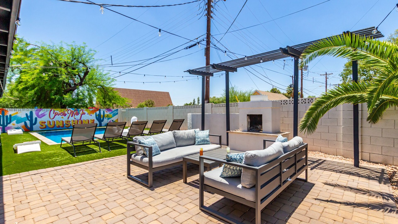 Photo of Outdoor in Scottsdale Estates Six