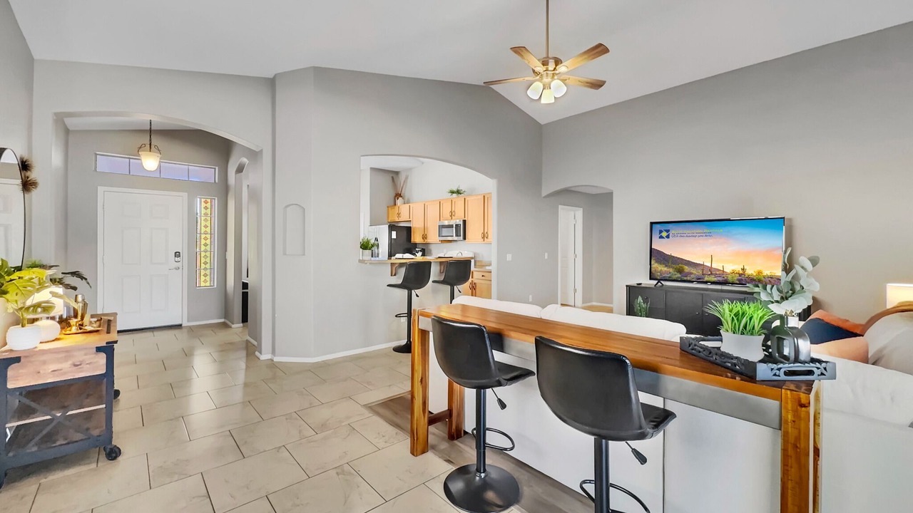 Photo of Livingroom in Maricopa