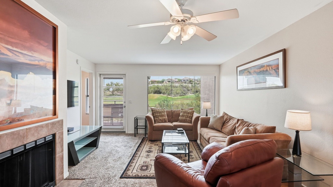 Photo of Livingroom in Tucson