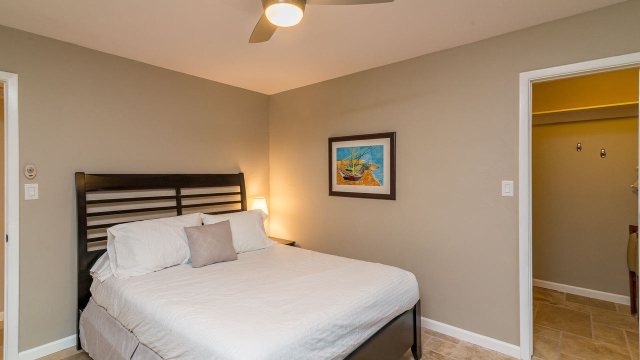 Photo of Bedroom in Raskin Estates