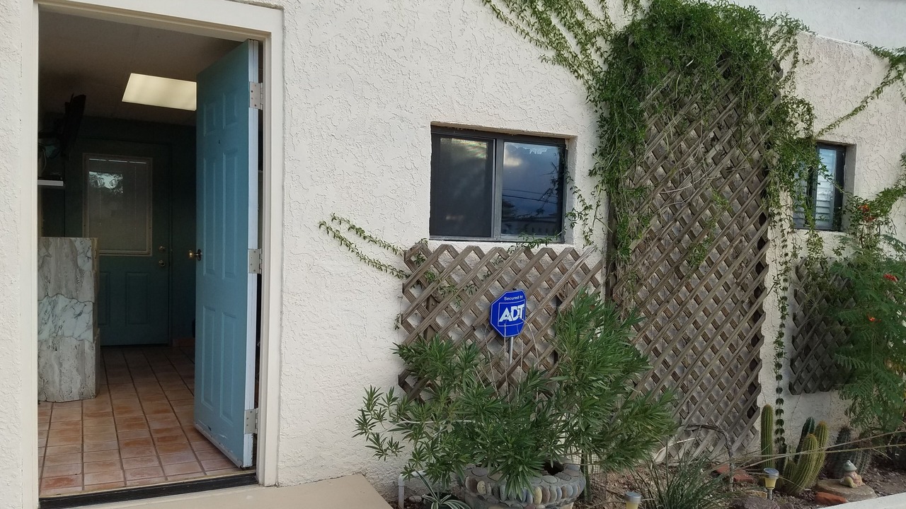 Photo of Outdoor in Oracle Foothills Estates