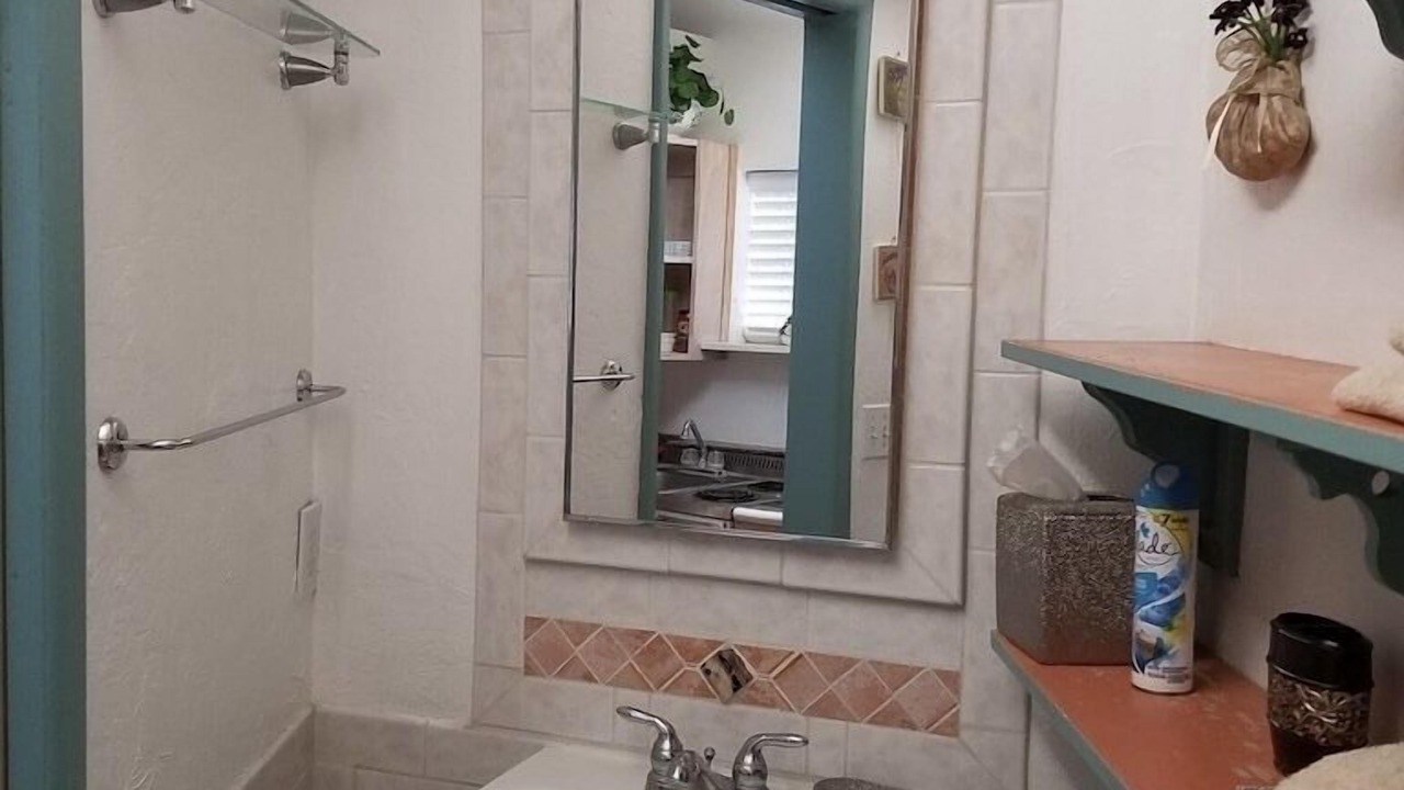 Photo of Bathroom in Oracle Foothills Estates