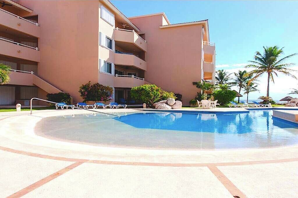 Photo of Others in Puerto Aventuras