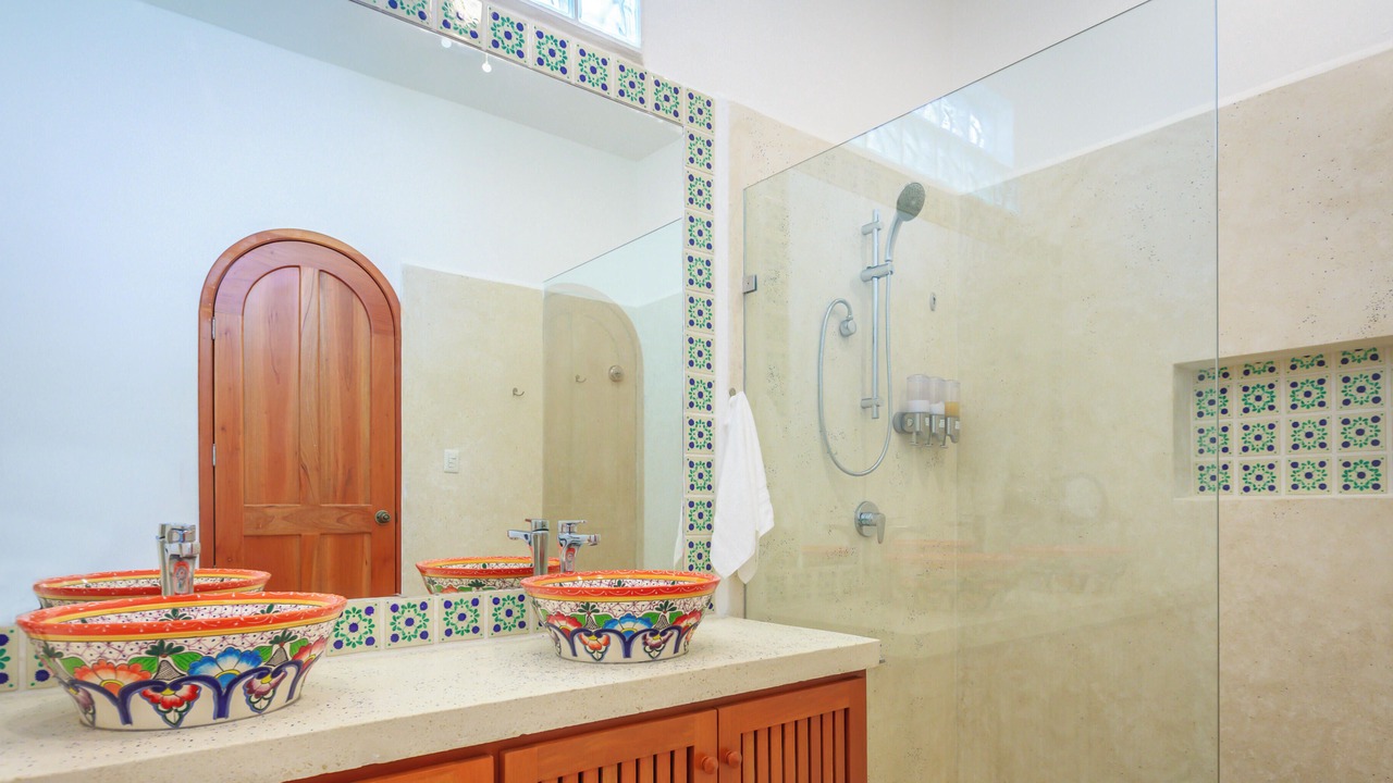 Photo of Bathroom in Colonia Meteorologico