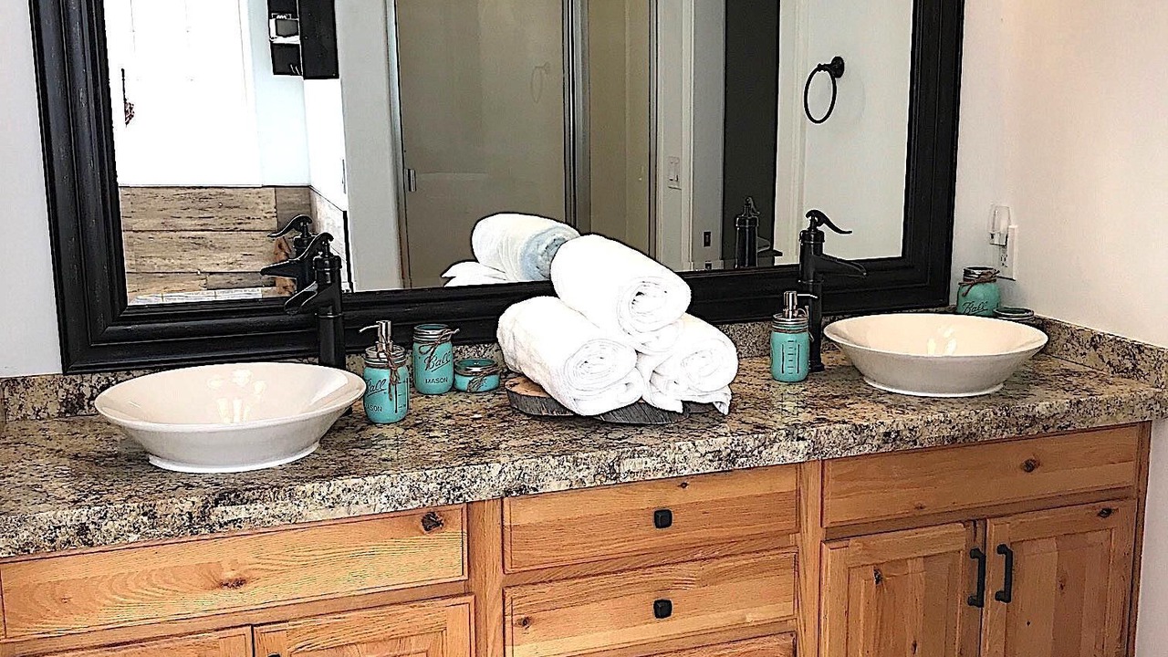 Photo of Bathroom in Ponderosa Trails