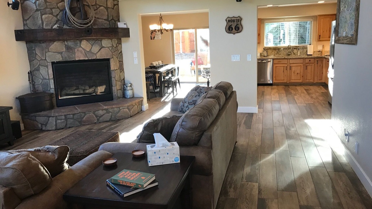 Photo of Livingroom in Ponderosa Trails