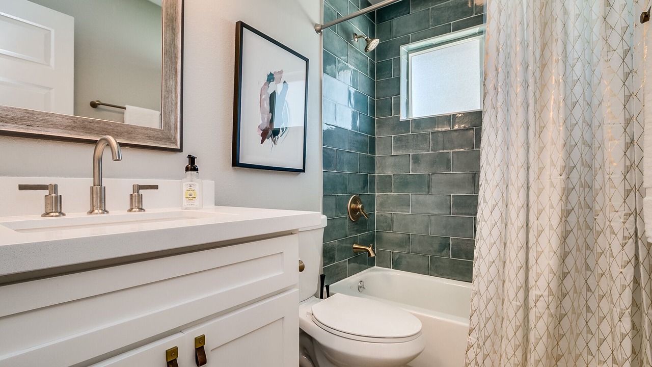 Photo of Bathroom in Village Grove