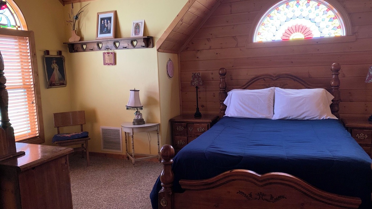 Photo of Bedroom in Summerhaven