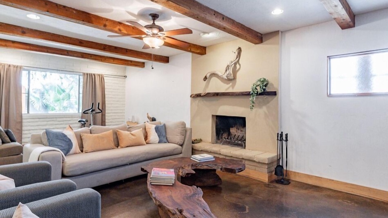 Photo of Livingroom in Shea North Estates