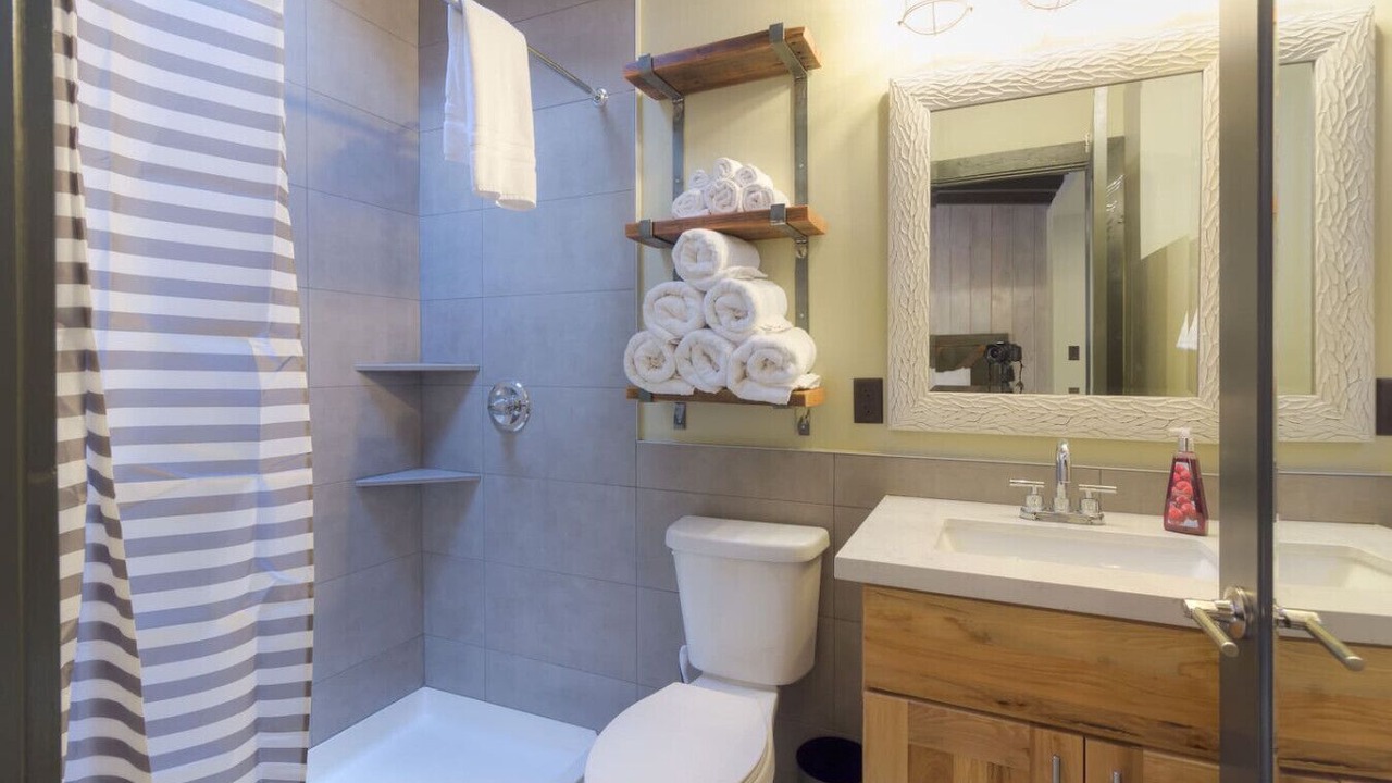 Photo of Bathroom in West Sedona