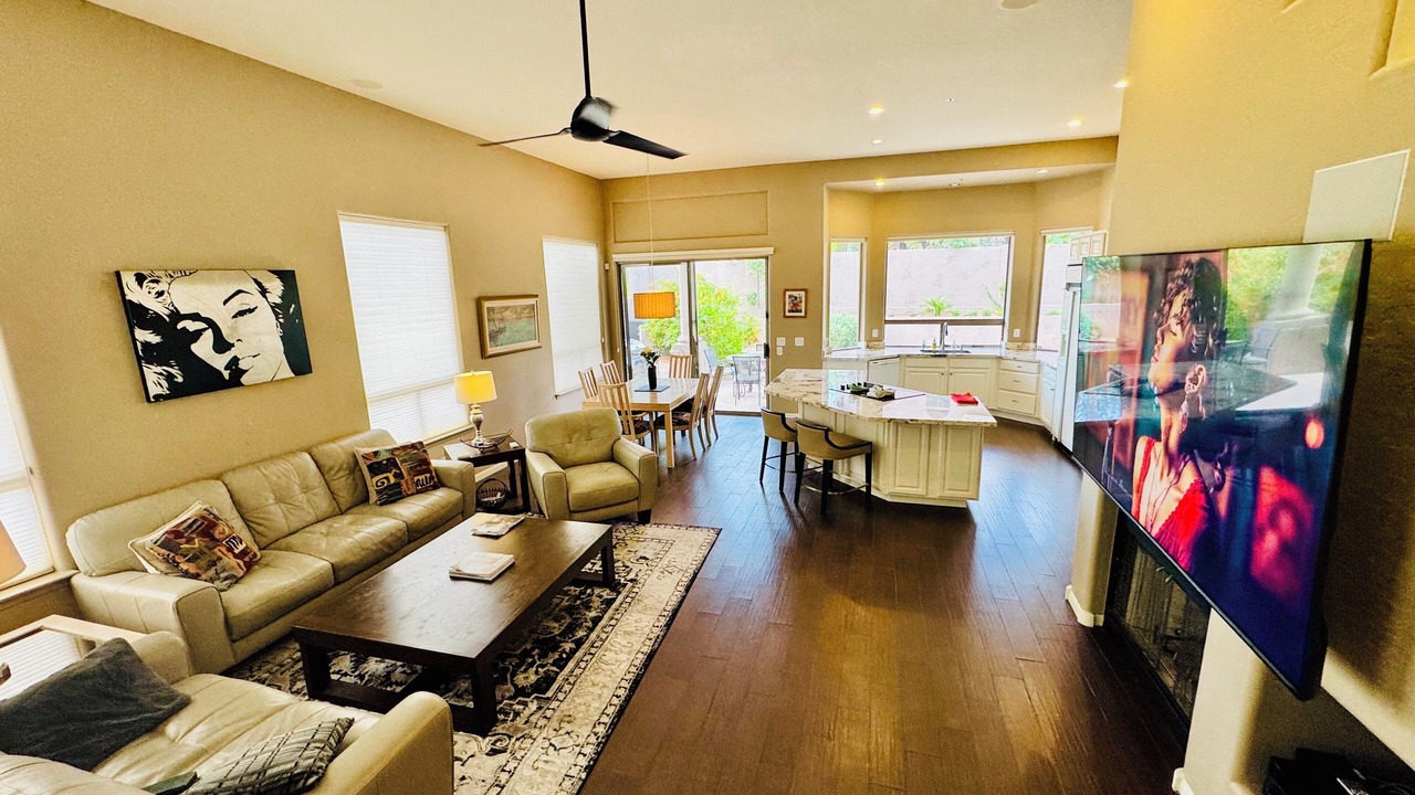Photo of Bedroom in Sonoran Heights