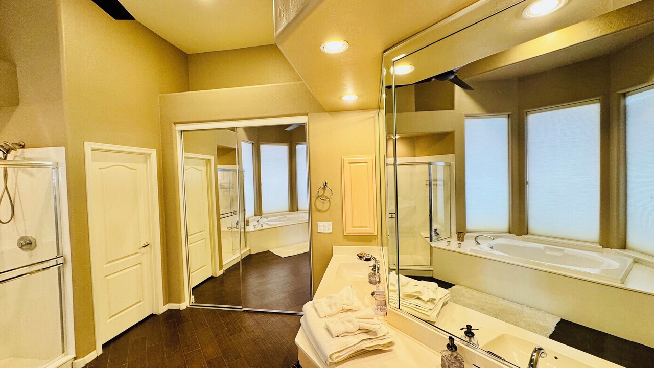 Photo of Bathroom in Sonoran Heights