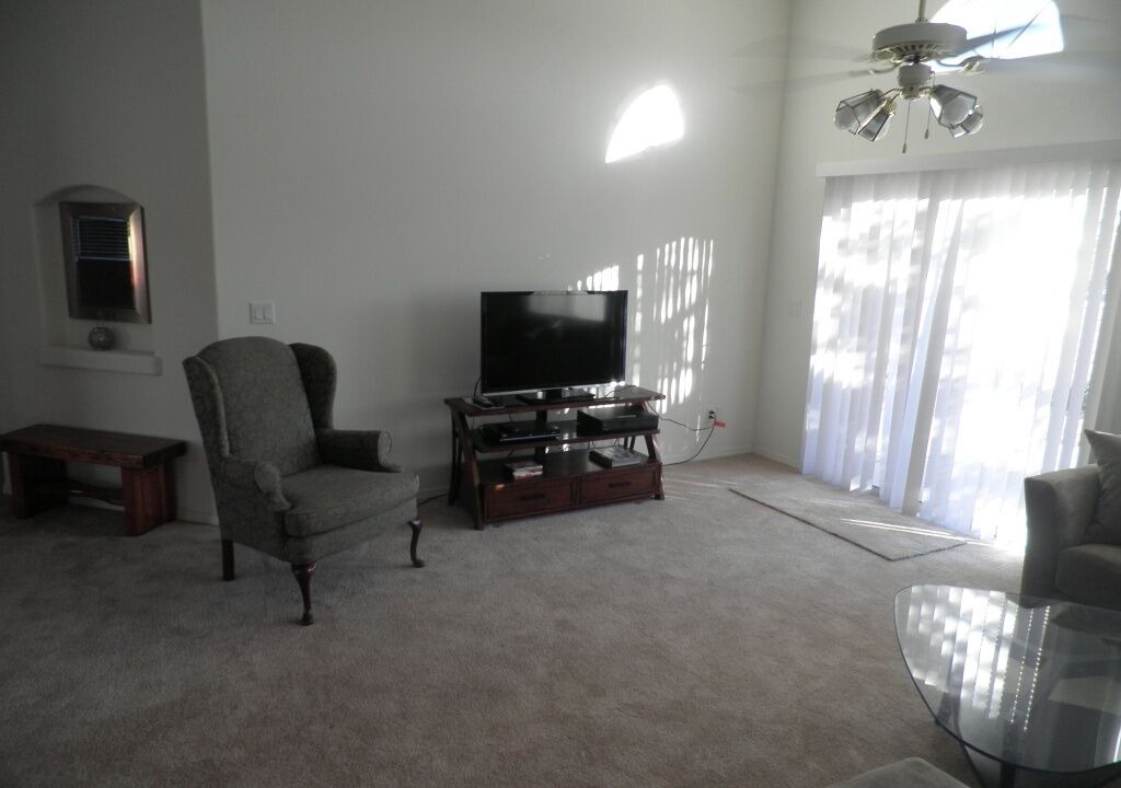 Photo of Livingroom in Fort Mohave