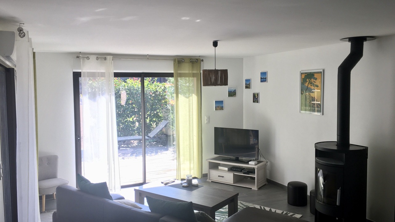 Photo of Livingroom in Pinarellu