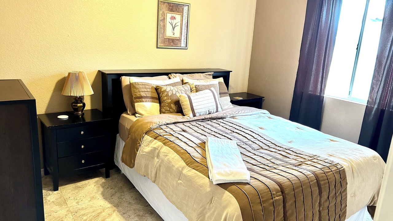 Photo of Bedroom in The Bluffs