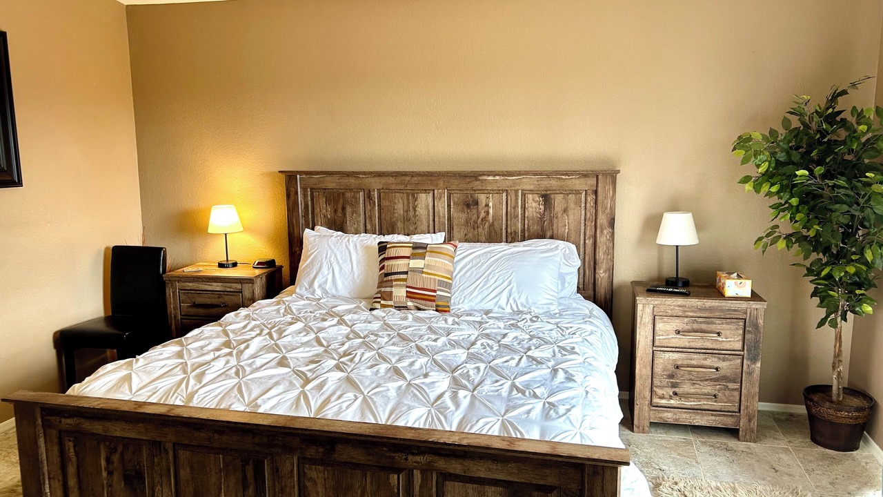 Photo of Bedroom in The Bluffs