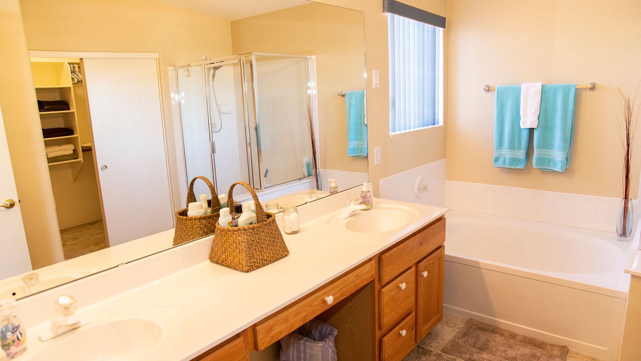 Photo of Bathroom in The Bluffs