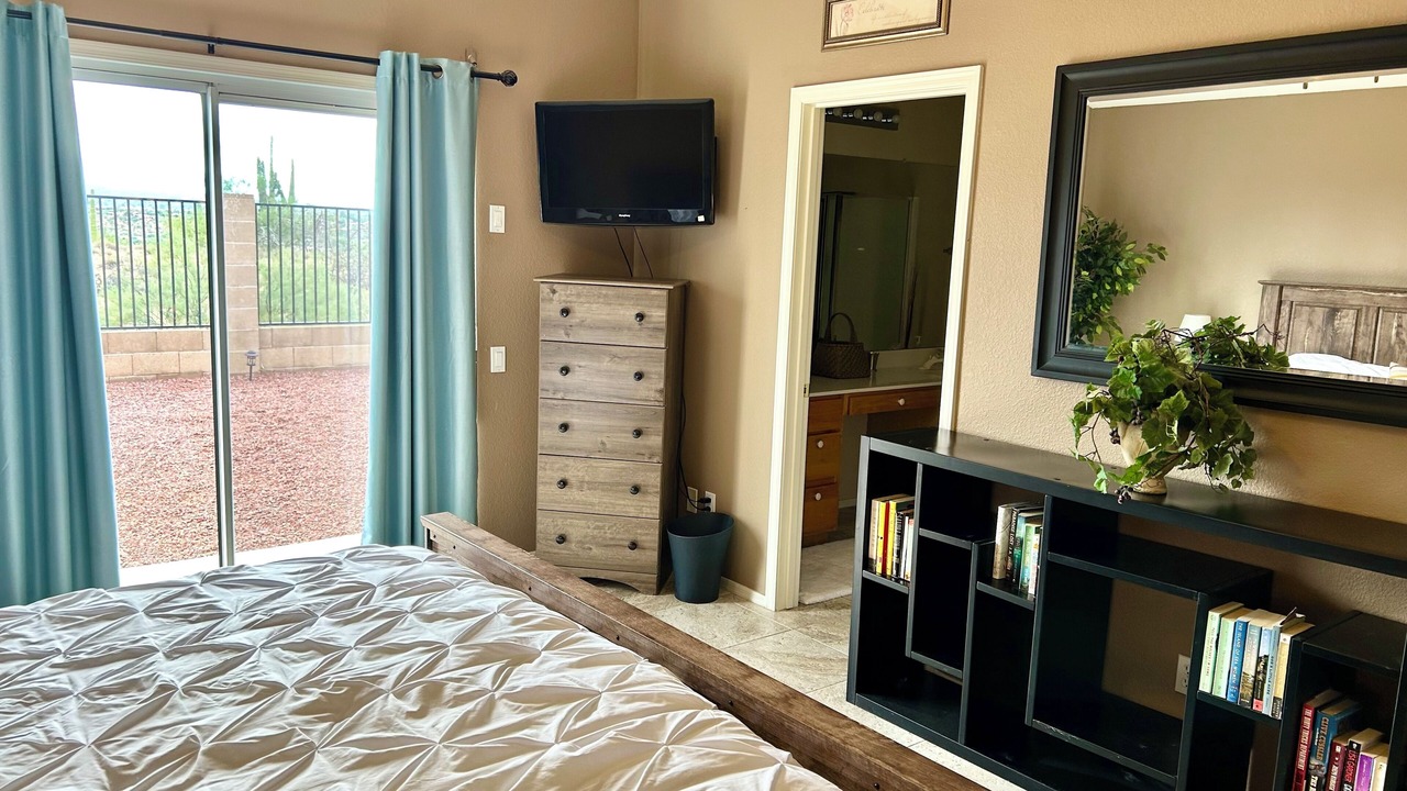 Photo of Bedroom in The Bluffs