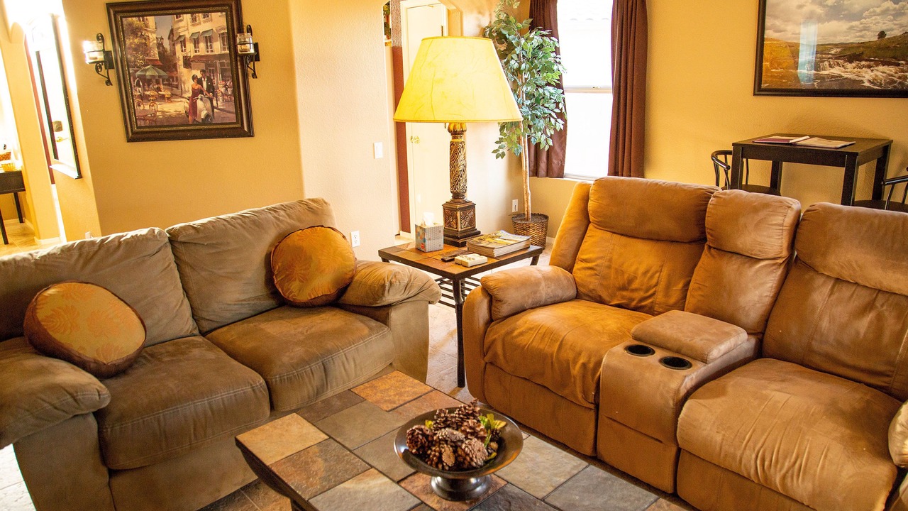 Photo of Livingroom in The Bluffs