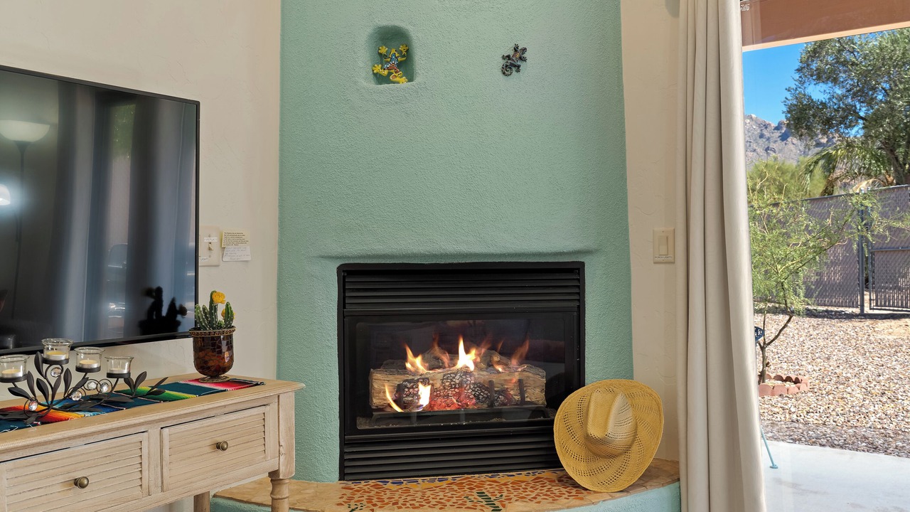 Photo of Livingroom in Sunset Manor