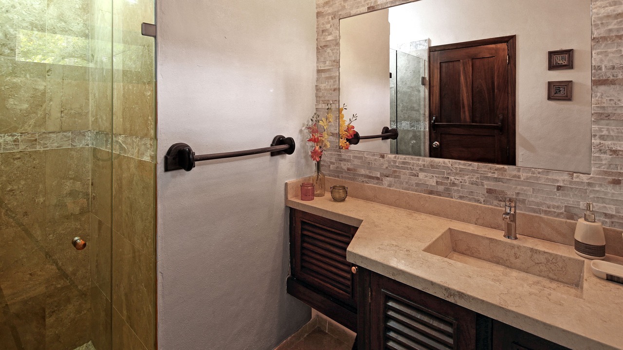 Photo of Bathroom in North End