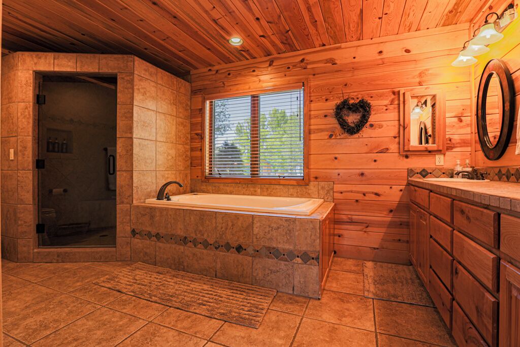 Photo of Bathroom in Pinetop-Lakeside