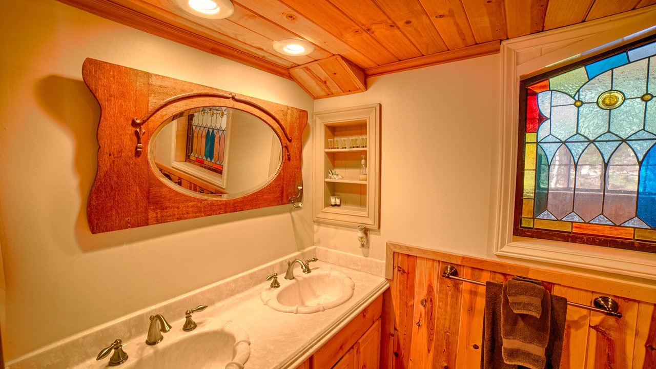 Photo of Bathroom in Pinetop