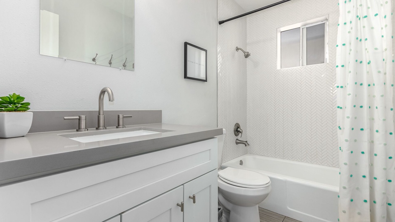 Photo of Bathroom in Trail West