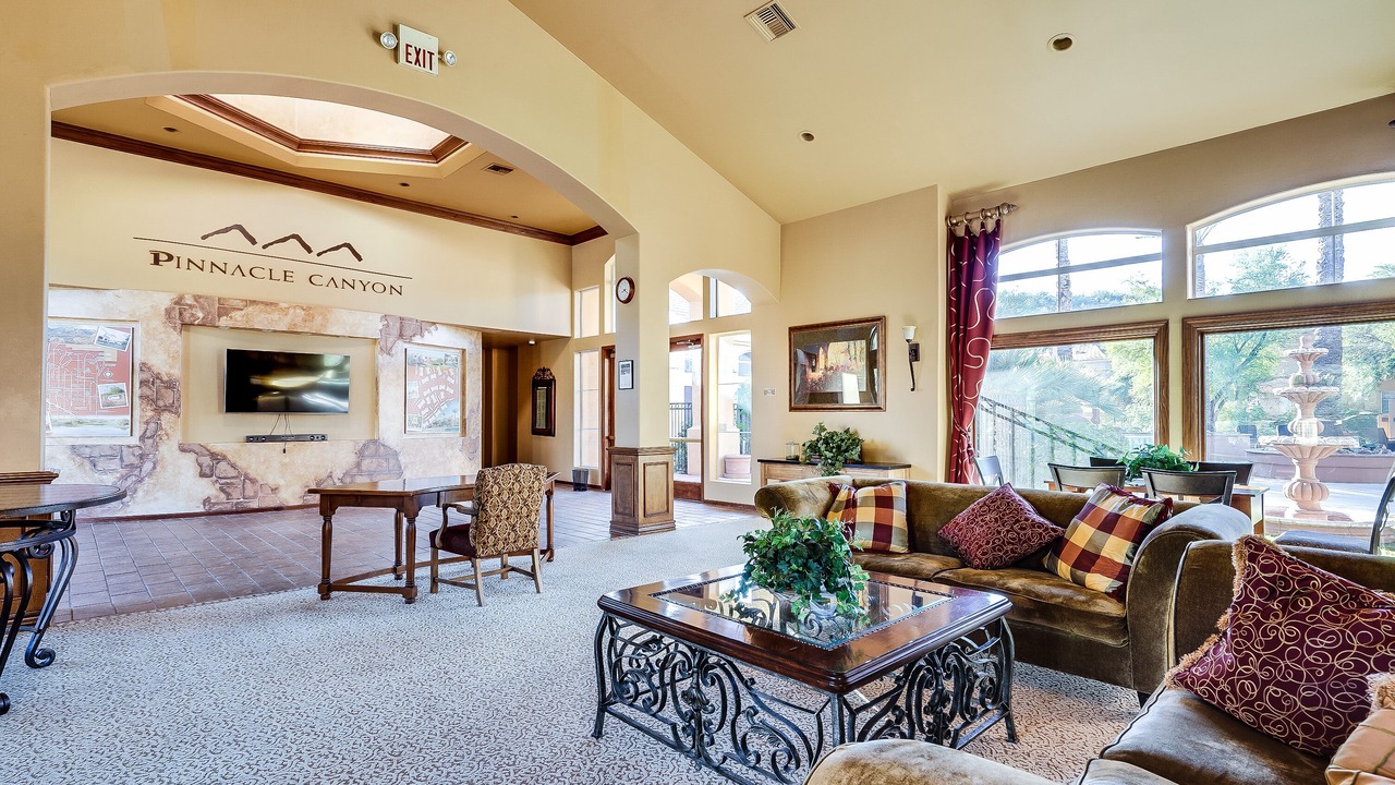 Photo of Livingroom in Copper Canyon