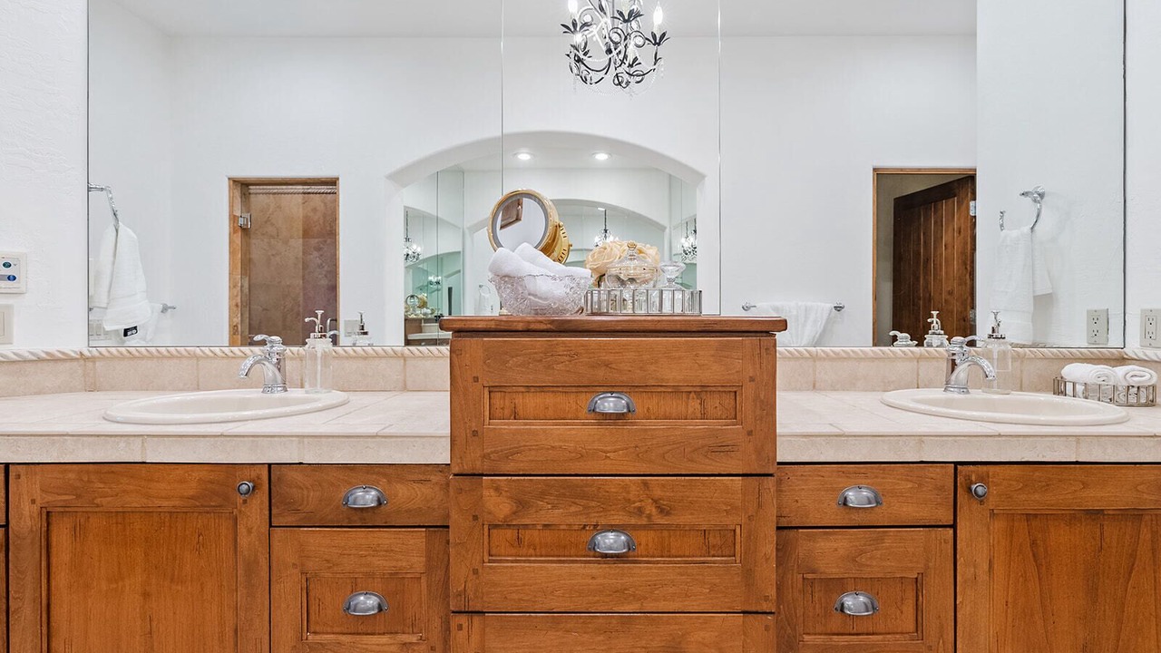 Photo of Bathroom in Gold Canyon
