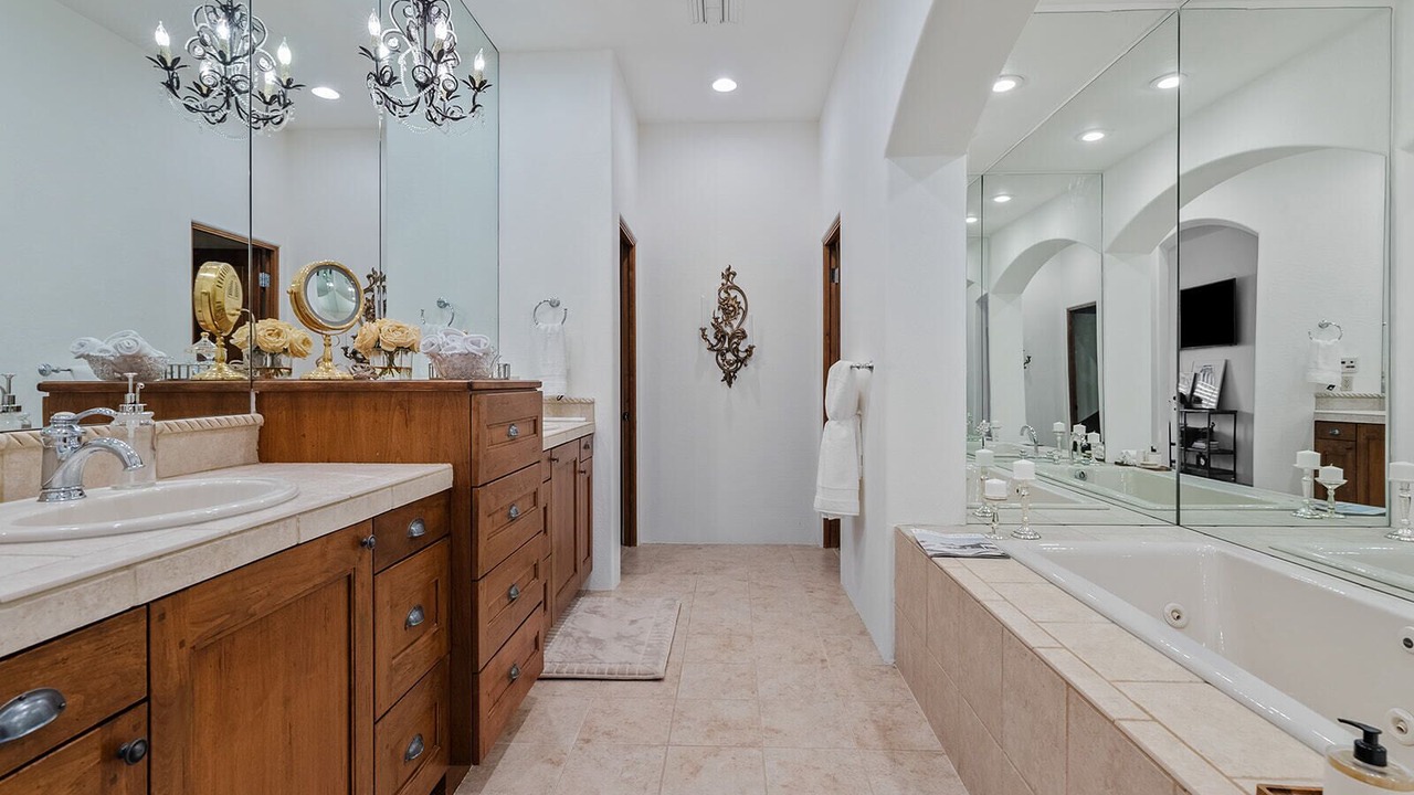 Photo of Bathroom in Gold Canyon