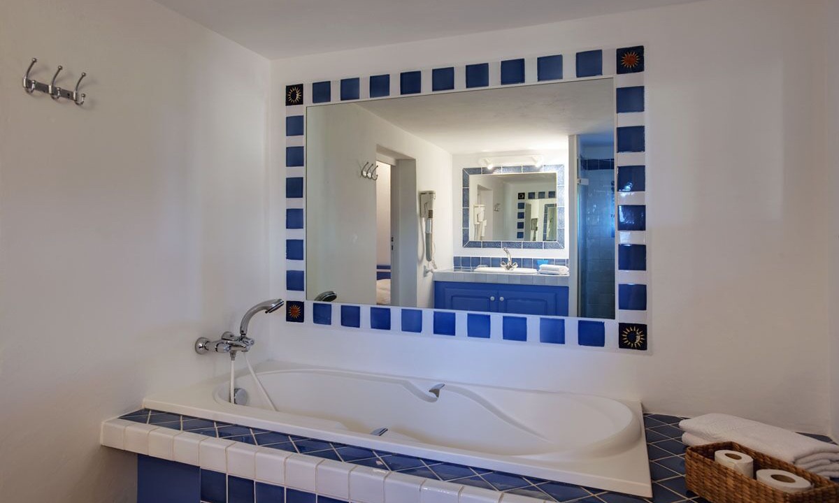 Photo of Bathroom in Hameau de Palombaggia