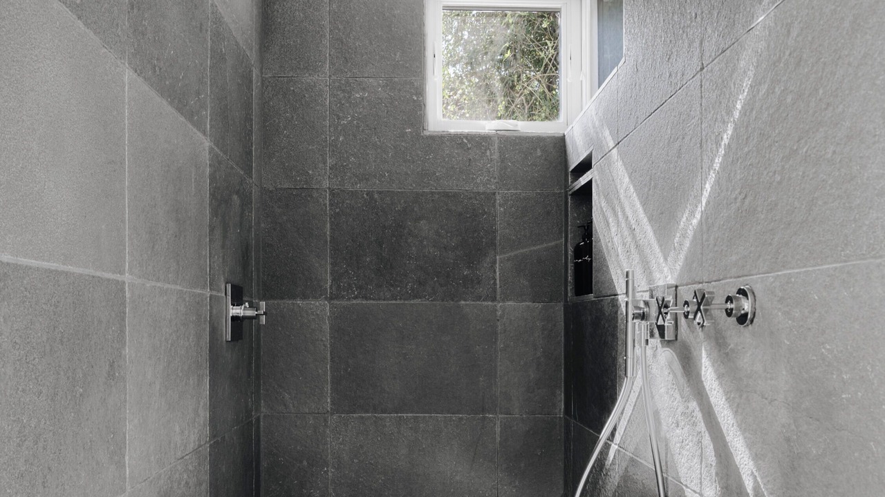 Photo of Bathroom in Raskin Estates