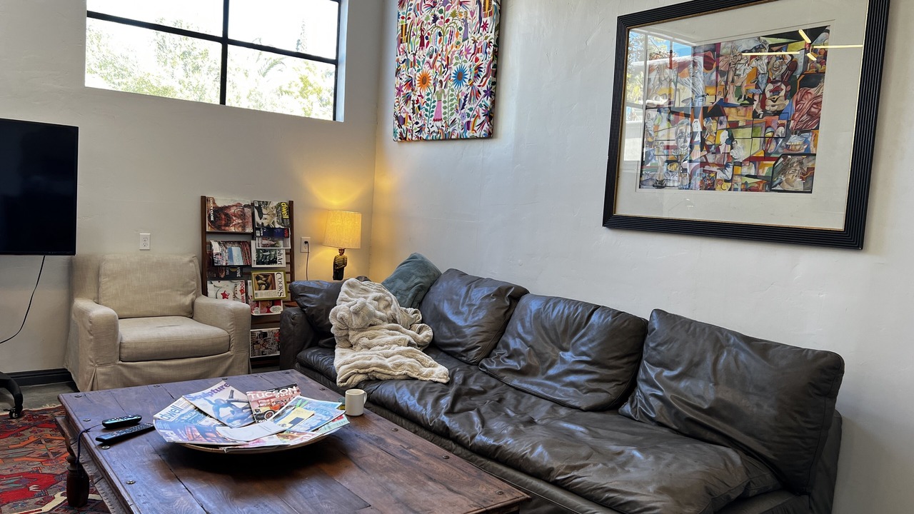 Photo of Livingroom in Richland Heights East