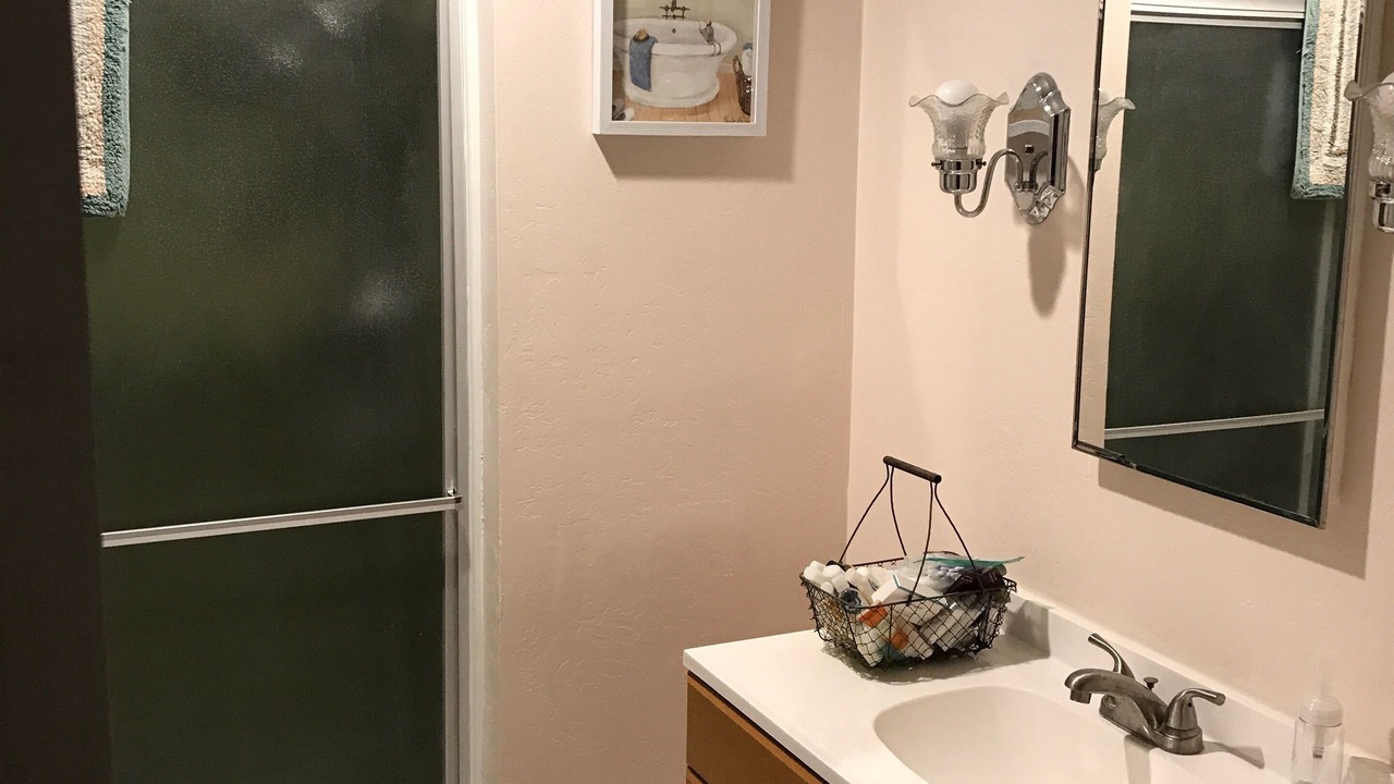 Photo of Bathroom in Yuma