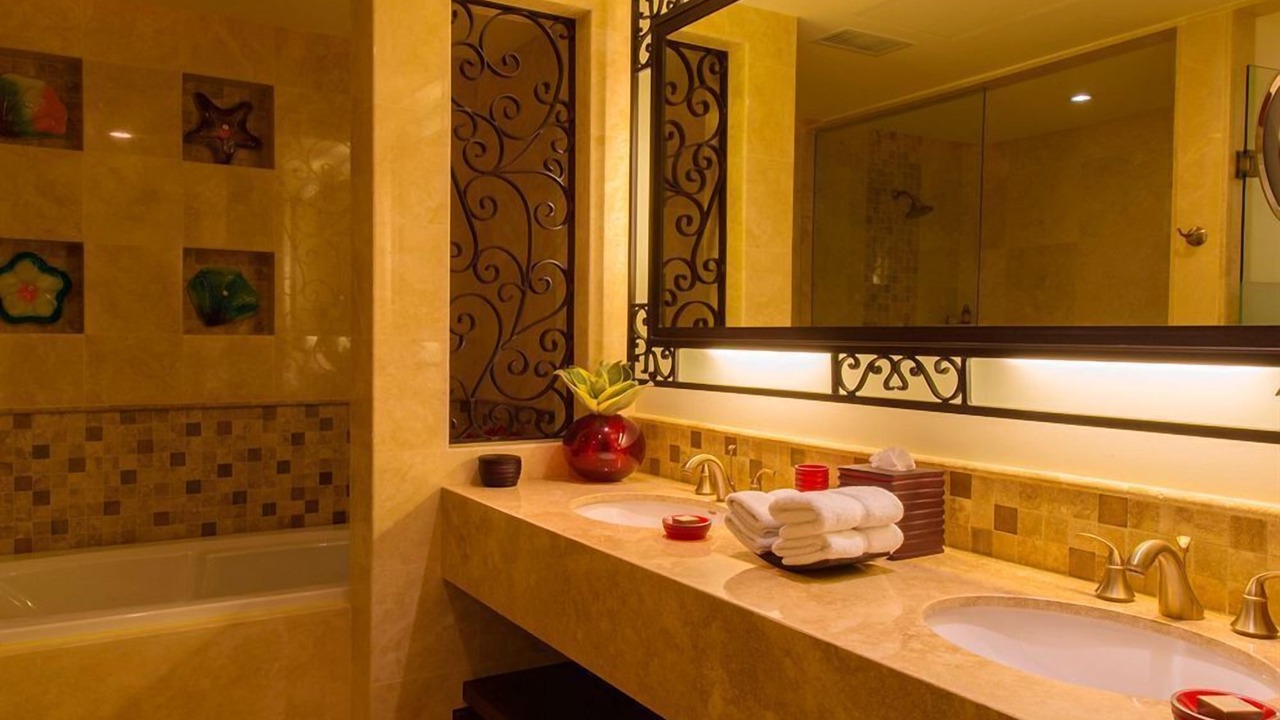 Photo of Bathroom in Marina