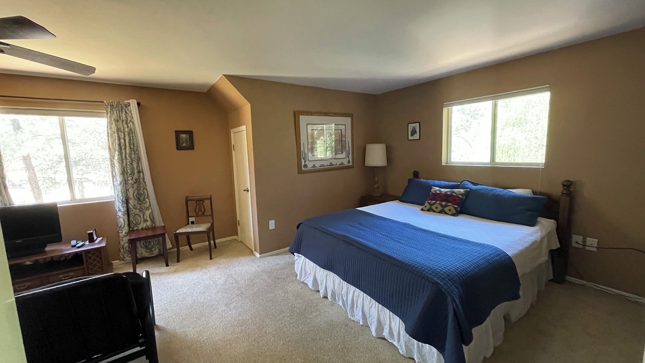 Photo of Bedroom in Strawberry