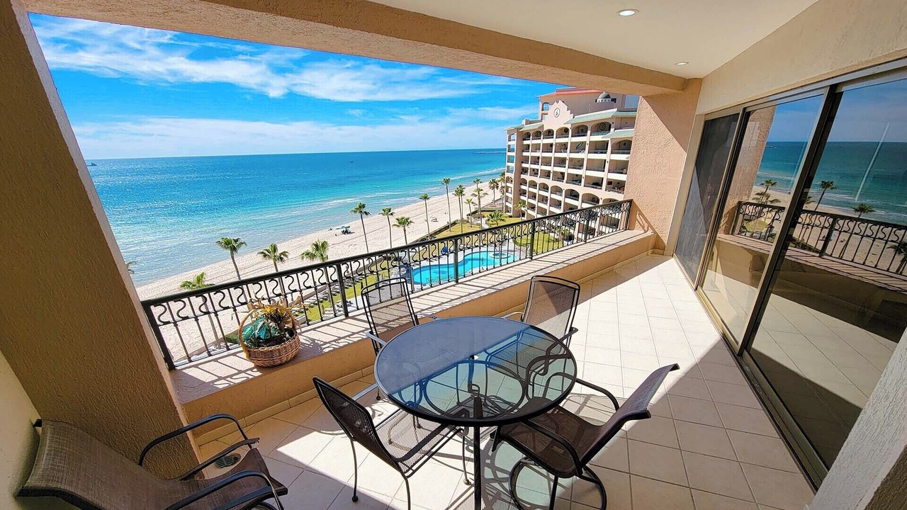Photo of Patio Balcony in Sandy Beach