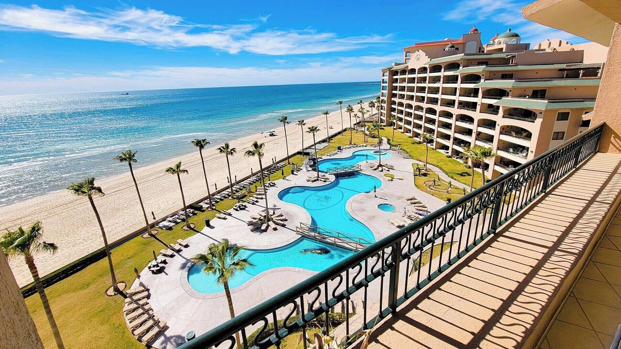 Photo of Patio Balcony in Sandy Beach
