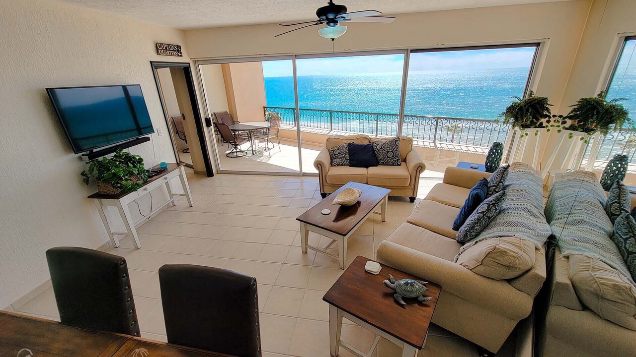 Photo of Livingroom in Sandy Beach