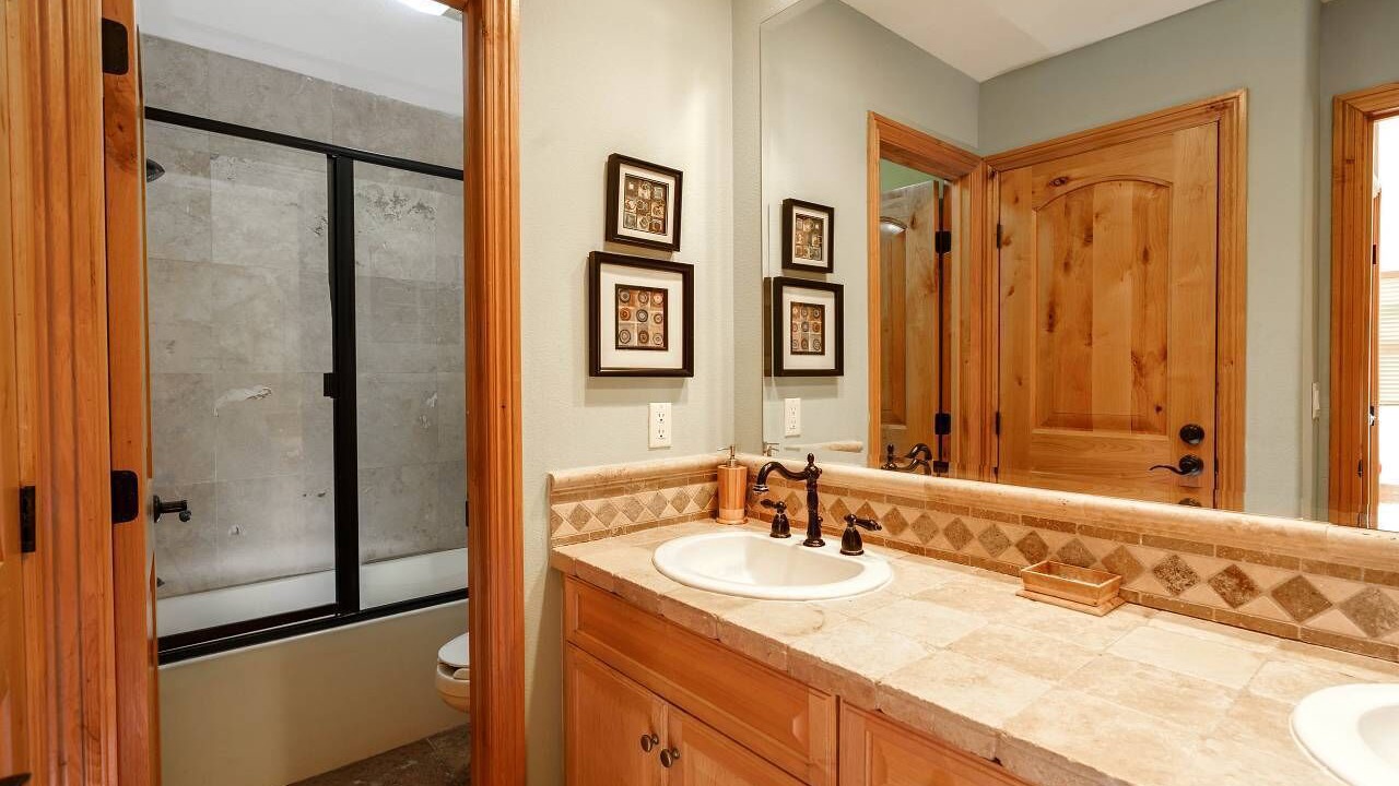 Photo of Bathroom in El Dorado Ranch