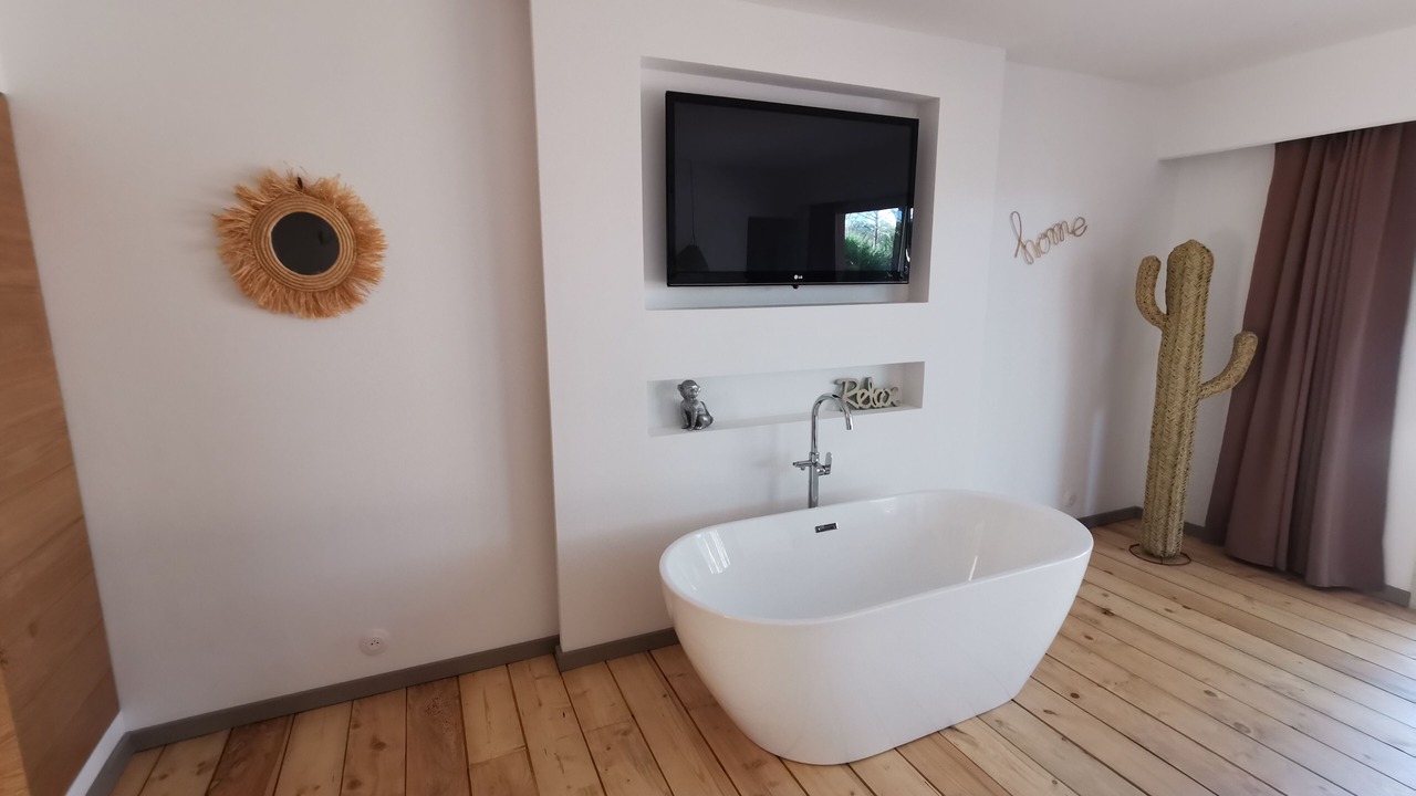 Photo of Bathroom in Hameau de Palombaggia