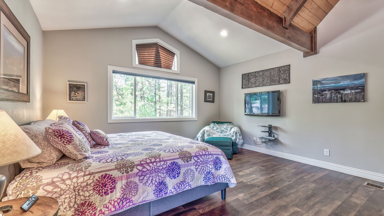 Photo of Bedroom in Munds Park