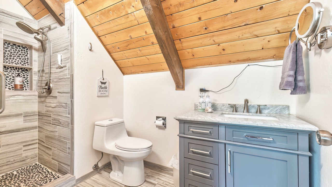 Photo of Bathroom in Munds Park